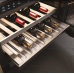 Винный шкаф Signature Kitchen Suite SKSUW2401G