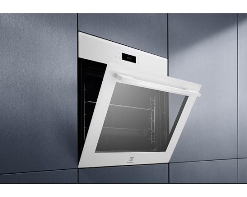 Духовой шкаф Electrolux EOE8P39V