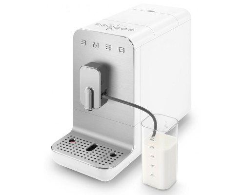 Автоматическая кофемашина Smeg BCC13WHMEU