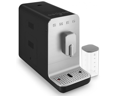 Автоматическая кофемашина Smeg BCC13BLMEU