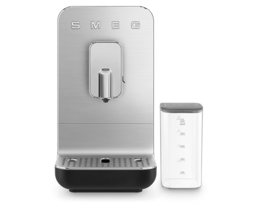 Автоматическая кофемашина Smeg BCC13BLMEU