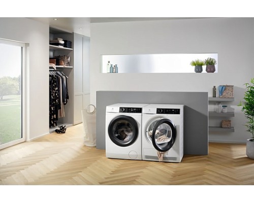 Сушильная машина Electrolux EW8HM259SPX