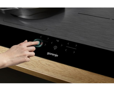 Независимая индукционная варочная панель Gorenje GI6421SYB