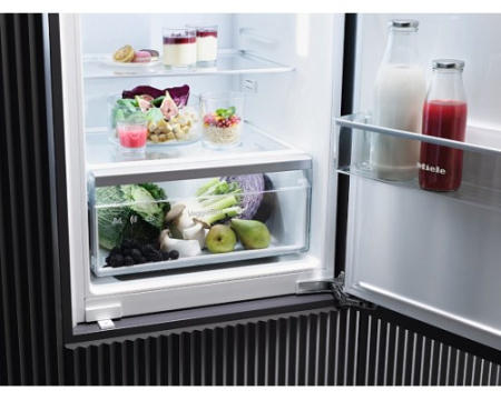 Встраиваемый холодильник Miele K 7115 E