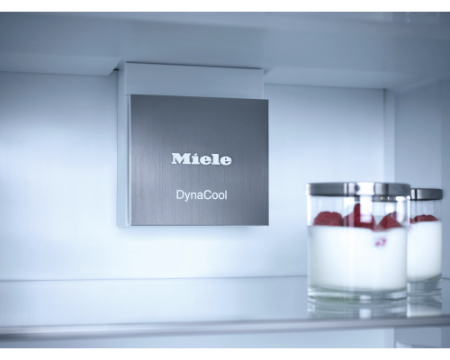 Встраиваемый холодильник Miele K7433 E