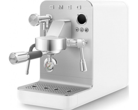 Кофемашина-эспрессо Smeg EMC02WHMEU
