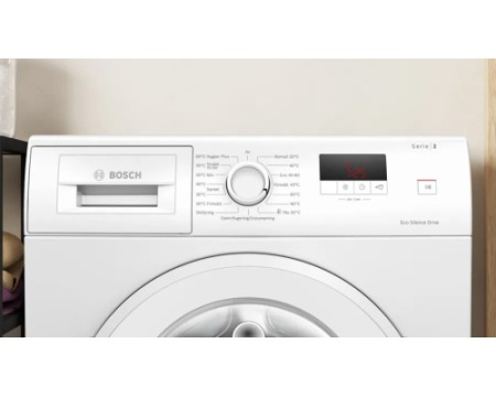 Стиральная машина Bosch WGE03200SN