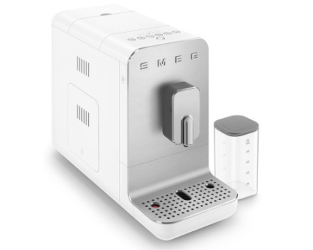 Автоматическая кофемашина Smeg BCC13WHMEU
