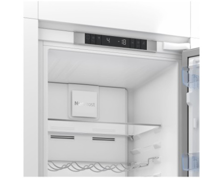 Встраиваемый двухкамерный холодильник Beko BCNA306E3S белый