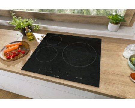 Независимая стеклокерамическая варочная панель Gorenje ECT632BSCE