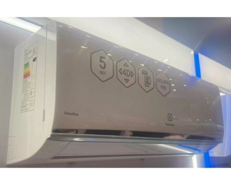 Кондиционер Electrolux Smartline EACS-24HSM/N8_V2