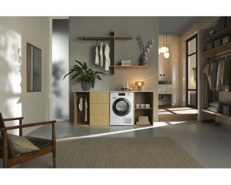 Сушильная машина Miele TCL790WP