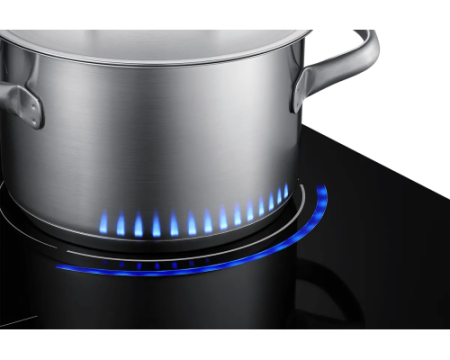 Индукционная панель Samsung NZ64R9777GK с технологией Virtual Flame™