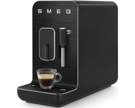 Автоматическая кофемашина SMEG BCC02FBMEU