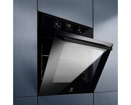 Духовой шкаф Electrolux EOF3H50BK