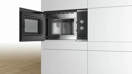 Микроволновая печь BOSCH BFL520MS0
