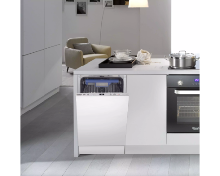 Посудомоечная машина DeLonghi DDW 06S Granate platinum