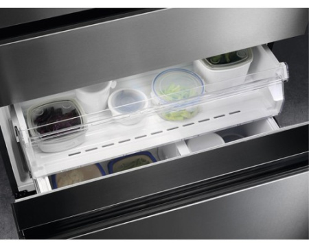 Холодильник Electrolux LLI9VF54X0