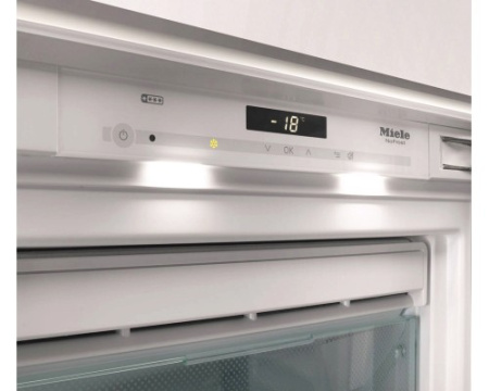 Морозильник Miele FNS37402i