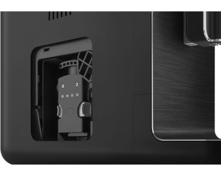 Автоматическая кофемашина SMEG BCC02FBMEU