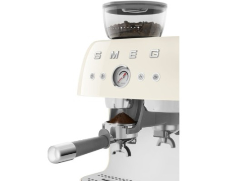 Кофемашина-эспрессо Smeg EGF03CREU