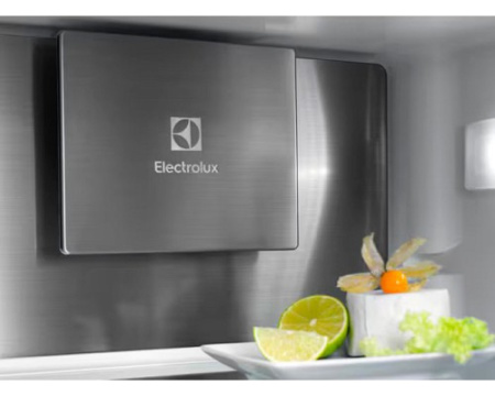 Встраиваемый холодильник Electrolux ENC8MD19S