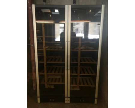Винный шкаф Vestfrost Solutions W 185 B