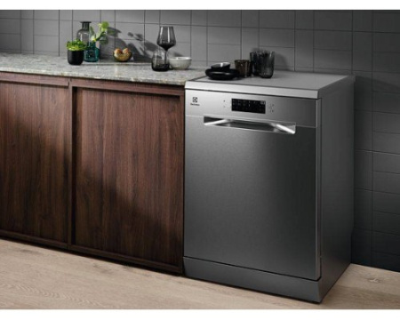 Посудомоечная машина Electrolux ESA47200SX