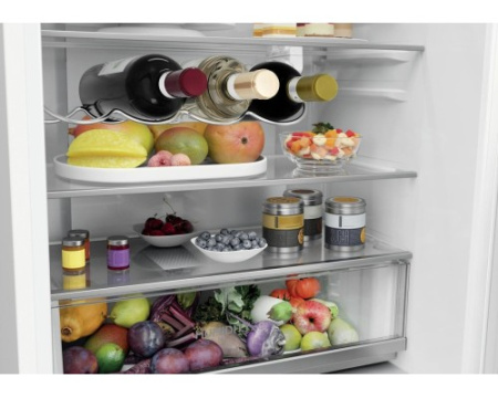 Встраиваемый холодильник Haier HBCN7190U1