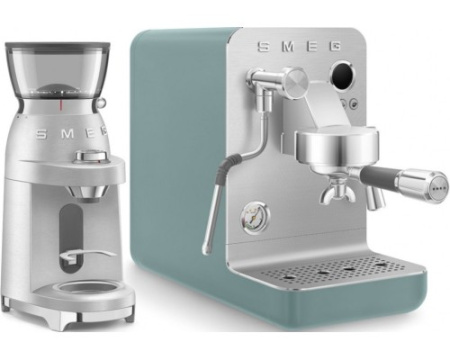 Кофемашина-эспрессо Smeg EMC02EGMEU