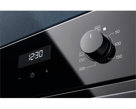 Духовой шкаф Electrolux EOD5C50Z
