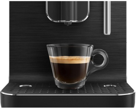 Автоматическая кофемашина SMEG BCC02FBMEU