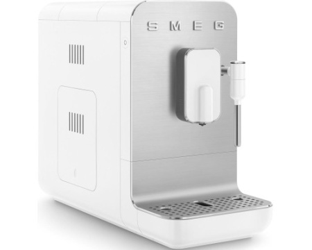 Автоматическая кофемашина Smeg BCC12WHMEU