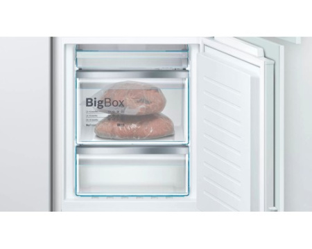 Встраиваемый двухкамерный холодильник Bosch KIN86AFF0