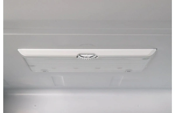 Холодильник BOSFOR BRF 180 WS LF