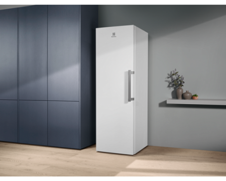 Морозильная камера Electrolux RUT5NF28W1