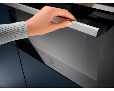 Встраиваемая микроволновая печь Electrolux EVM 6E46X