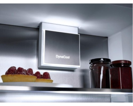 Встраиваемый холодильник Miele KFN 7795 D