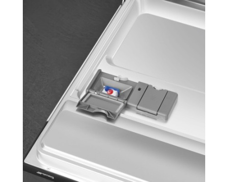 Встраиваемая посудомоечная машина Smeg STL262D