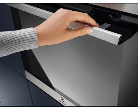 Духовой шкаф Electrolux EOH2H00BX