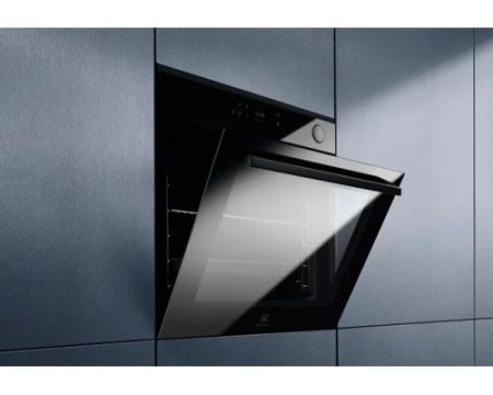 Духовой шкаф Electrolux EOC8P39H