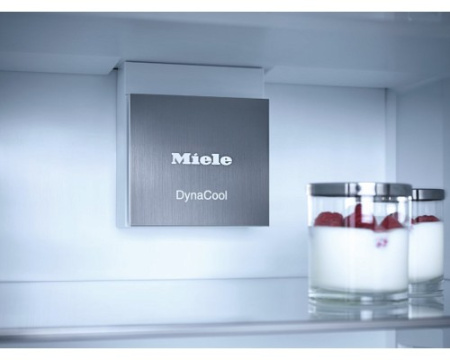 Встраиваемый холодильник Miele KF 7731 E