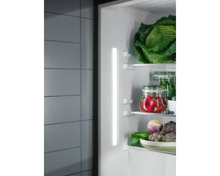 Холодильник Electrolux LNT7ME34X2