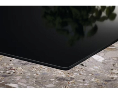 Индукционная варочная панель Electrolux EIS82449