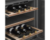 Встраиваемый холодильный шкаф для вина Smeg CVI129B3