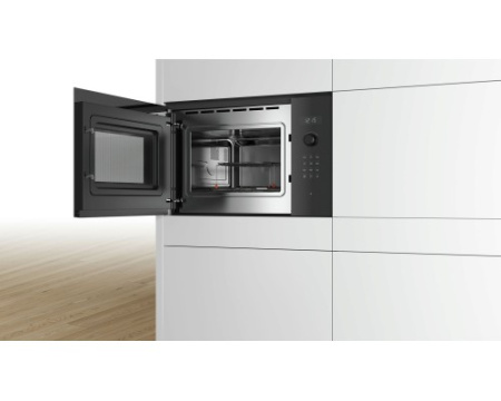 Встраиваемая микроволновая печь Bosch BEL554MB0