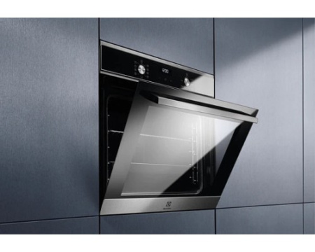 Духовой шкаф Electrolux EZF5C50X