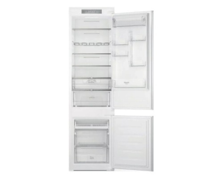 Встраиваемый холодильник Hotpoint HBH 20