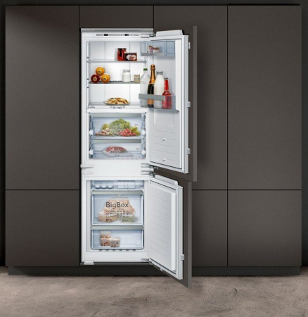 Холодильник Neff 247 012
