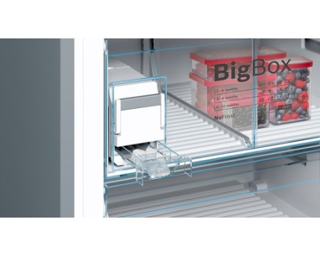 Двухкамерный холодильник Bosch KGN86AI30R